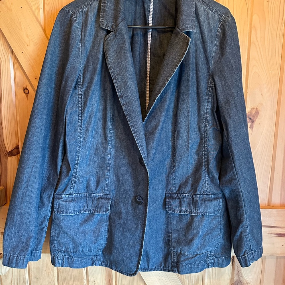 Vintage J. Jill denim jacket size medium
